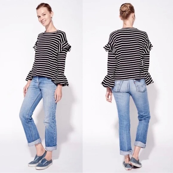 Sundry Tops - Sundry Striped Bell Sleeve Ruffle Shoulder Top in Navy & White Sz M